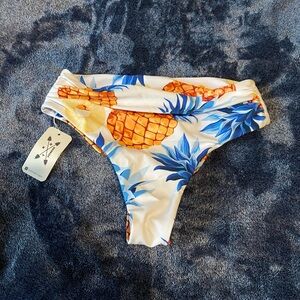 Ruched Pineapple Print Bikini Bottom